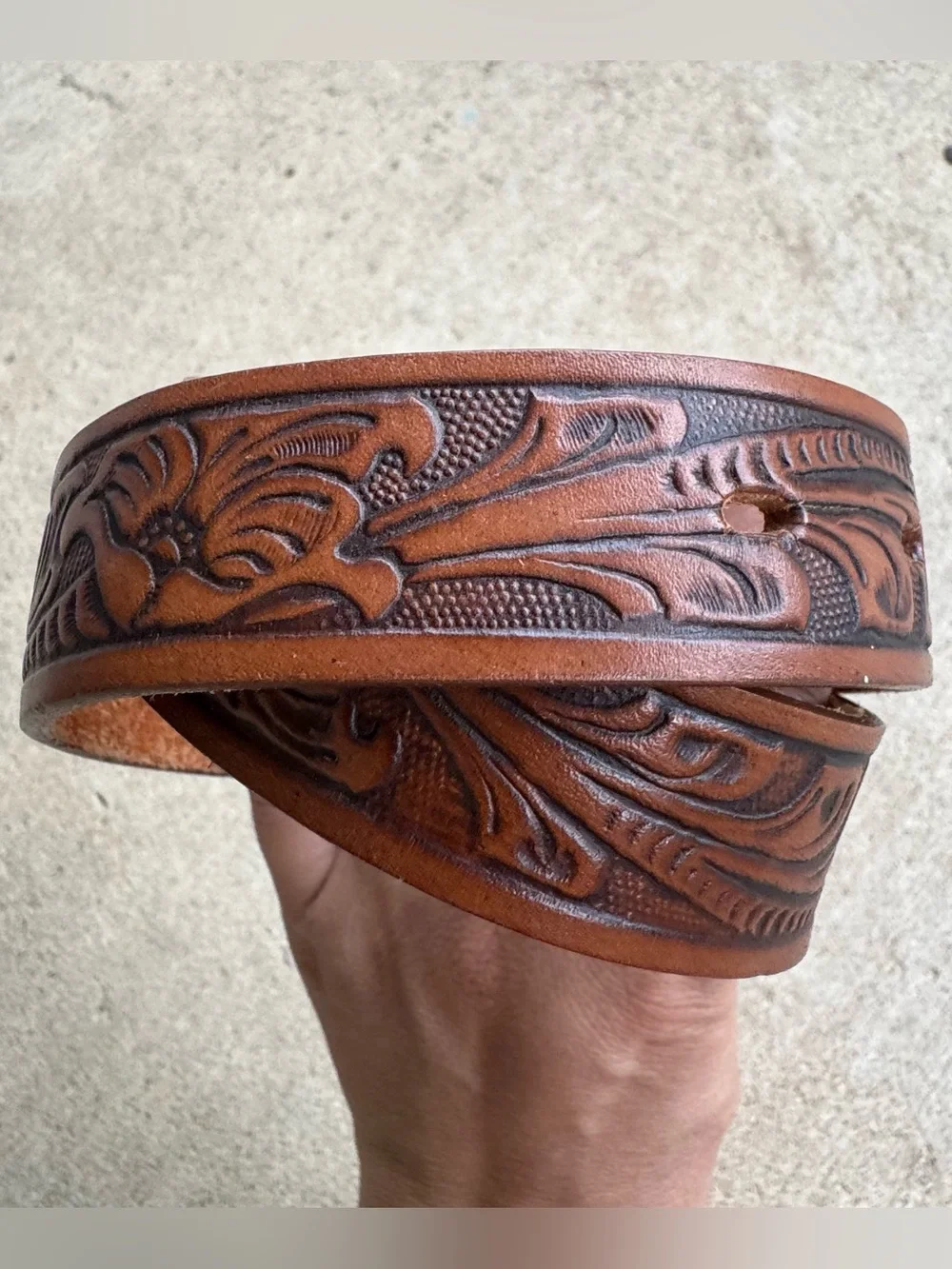 JUSTIN  Kids Brown Tooled Top Grain Leather Belt & Champion Buckle Size 20”